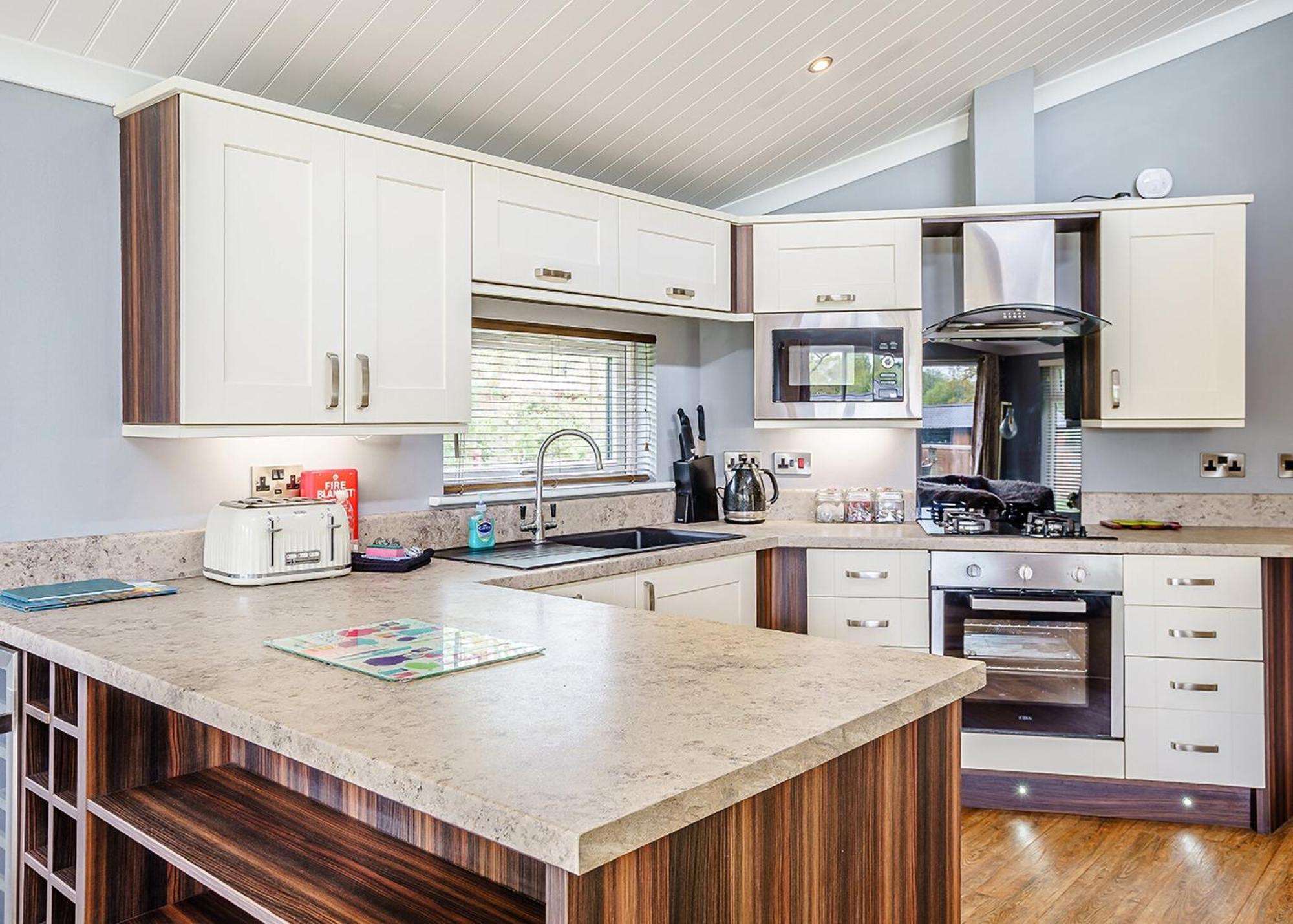 Ladera Retreat Lodges Eaton  ห้อง รูปภาพ